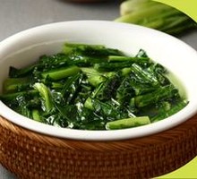 Chicken Soup with Bitter Mustard Greens