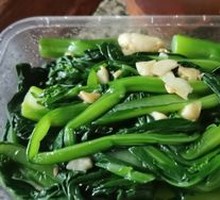 Stir-Fried Bok Choy with Garlic