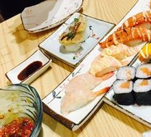 Mango Salmon Roll