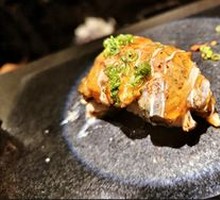 Garlic Oyster Roll Sushi