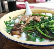 Sliced Pork with Rice Noodles