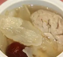 Ganoderma and Pig Brain Stew
