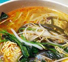 Vegetarian Crossing-the-Bridge Rice Noodles