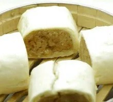Cantonese Sticky Rice Roll