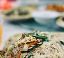 Stir-Fried Rice Noodles