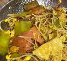 Spicy Chicken Leg Hot Pot