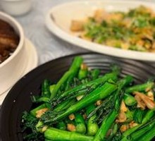 Stir-Fried Lianzhou Mustard Greens