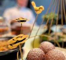 Fish Roe and Scallop Steamed Dumplings