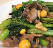 Stir-Fried Chicken Offal with Chinese Broccoli