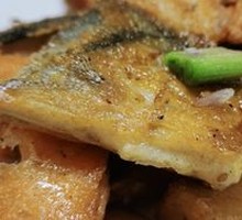 Pan-fried Squid Cake