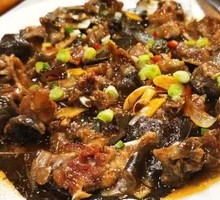 Steamed Local Turtle with Lotus Leaf