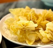 Fried Wonton in Superior Soup