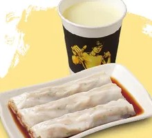 Rice Noodle with Soy Milk Breakfast