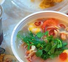 Golden Full Bowl Rice Noodles