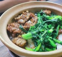 Braised Pork Ribs Claypot Rice