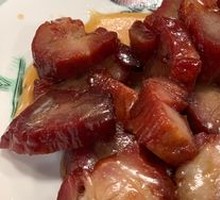 Pork Shoulder with Flower-shaped Pork