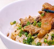 Braised Beef Tendon with Satay Dumplings