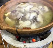 Charcoal-Grilled Chicken Pot