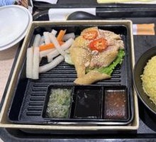Signature Hainanese Chicken Rice