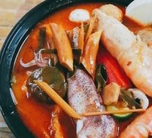 Tom Yum Mee Noodles