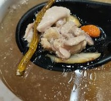 American Ginseng and Dendrobium Chicken Soup