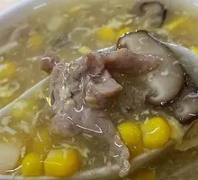 Winter Mushroom Shredded Pork and Shrimp Corn Soup