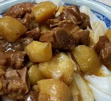 Secret-Style Spare Ribs with Potato and Braised Intestine
