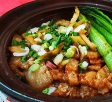 Pickled Vegetable and Skinless Pork Belly Baozi Rice