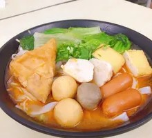Mixed Meatball Satay Noodle Soup