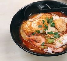 Three Delicacies Satay Noodles