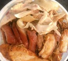 Longjiang Pig Trotter and Shredded Chicken Rice