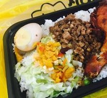 Orleans Chicken Leg and Braised Pork Rice