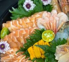 Fresh Scallops Sashimi