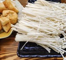 Enoki Mushroom