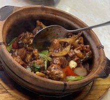 Stir-fried Chicken with Sauce