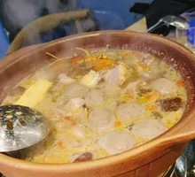 Five-Fingered桃 Orchard Chicken