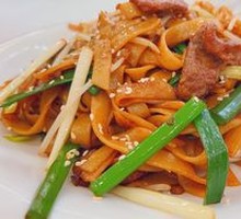 Dry-Fried Beef Rice Noodles