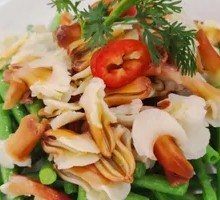 Steamed Arctic Scallop Lips