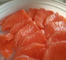 Lean Salmon Tail Cut