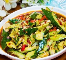 Knife-Pounded Cucumber