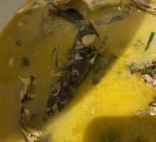 Ecological Asparagus with Yellow Catfish