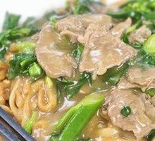 Dry-Fried Beef Rice Noodles
