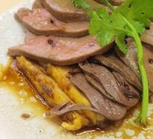 Thick-cut Lionhead Goose Liver Noodles