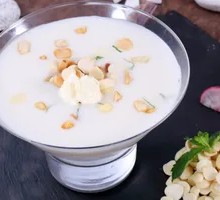 Moistening Lung Apricot Porridge