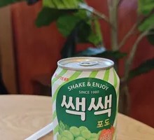 Lotte Grape Juice with Grains