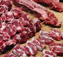 Charcoal-Grilled Beef Ribs