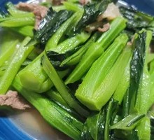 Sautéed Pork Slices with Chinese Cabbage