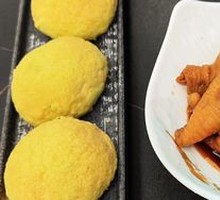 Crispy Pomegranate BBQ Pork Bun