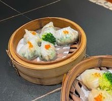 Heart-shaped Shrimp Dumplings