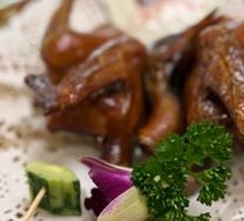 Zhongshan Shiqi Ice Skin Pigeon